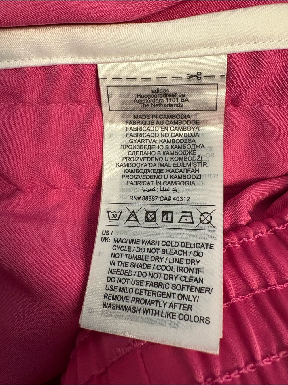 NWT Women’s adidas 3A Sprinter Pink Retro 3-Stripe Running Shorts XS $40 - Picture 8 of 8